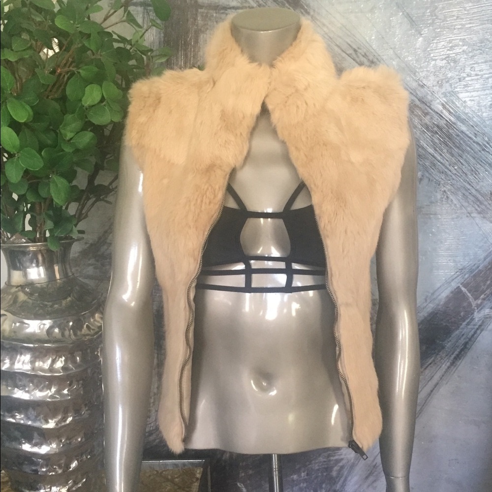 Warm Rabbit Fur Vest - Picture 3 of 8